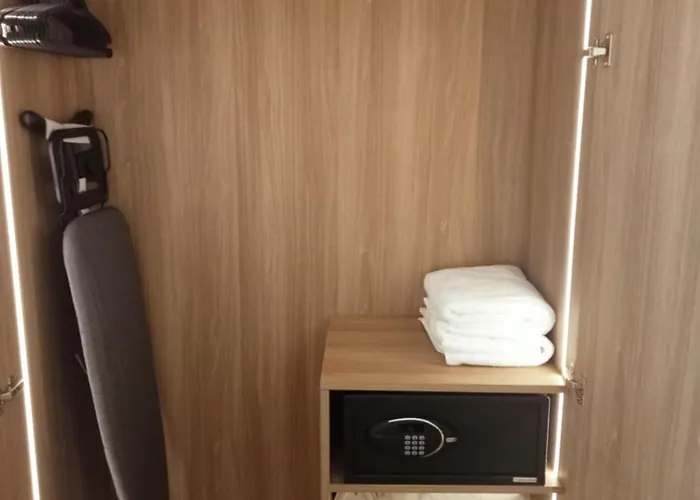 Novotel Executive At Rosalina Acqua Mandaluyong Apartment