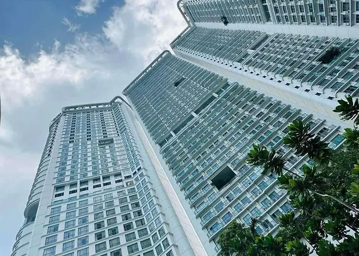 Novotel Executive At Rosalina Acqua Mandaluyong *